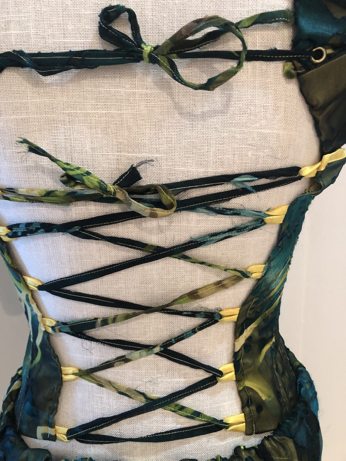 $1800 NWT CUSTOM MADE 2 PC CORSET / SKIRT SET W/ CRYSTALS SZ S