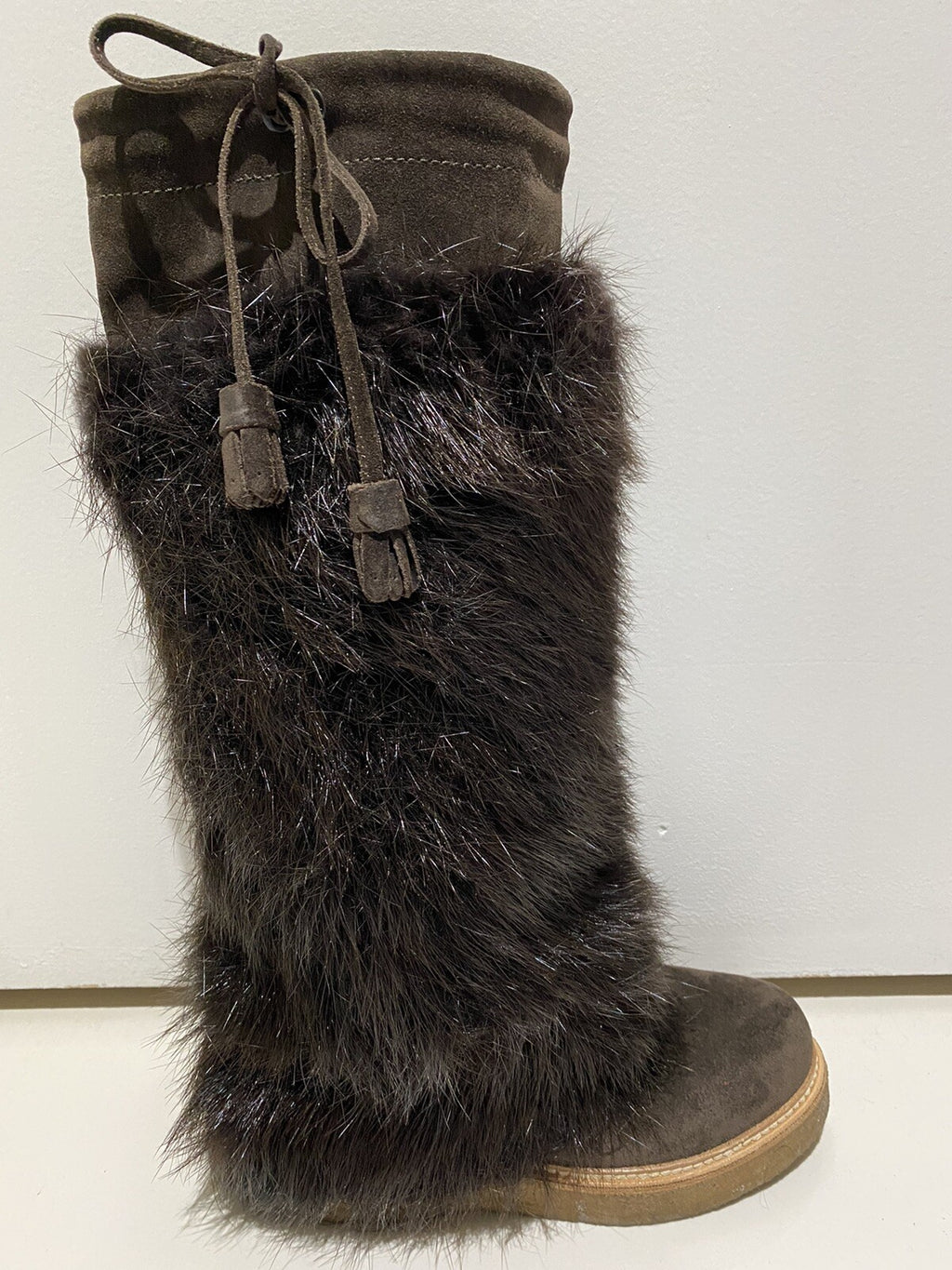 NEW MONCLER BROWN SUEDE BOOTS W/ REMOVABLE BEAVER FUR SZ 5.5
