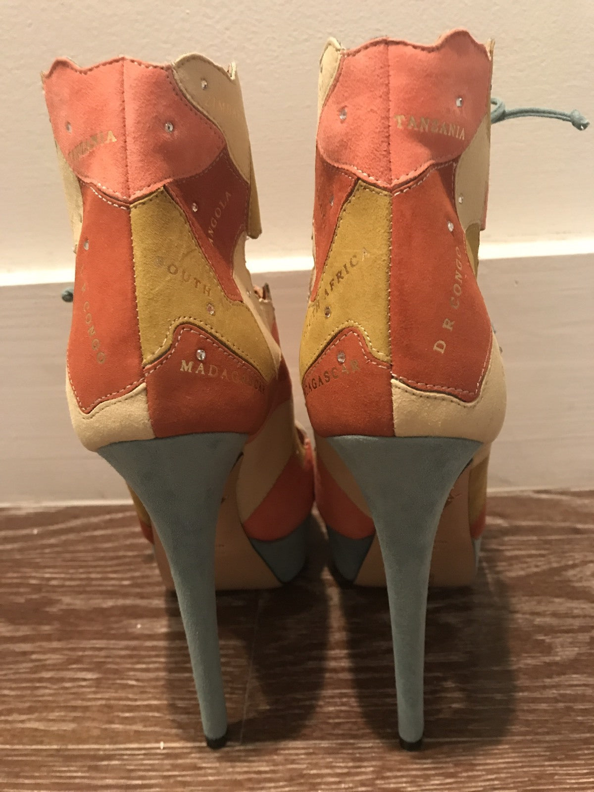 $1435 NIB CHARLOTTE OLYMPIA WORLD SUEDE PUMPS W/ CRYSTALS SZ 36