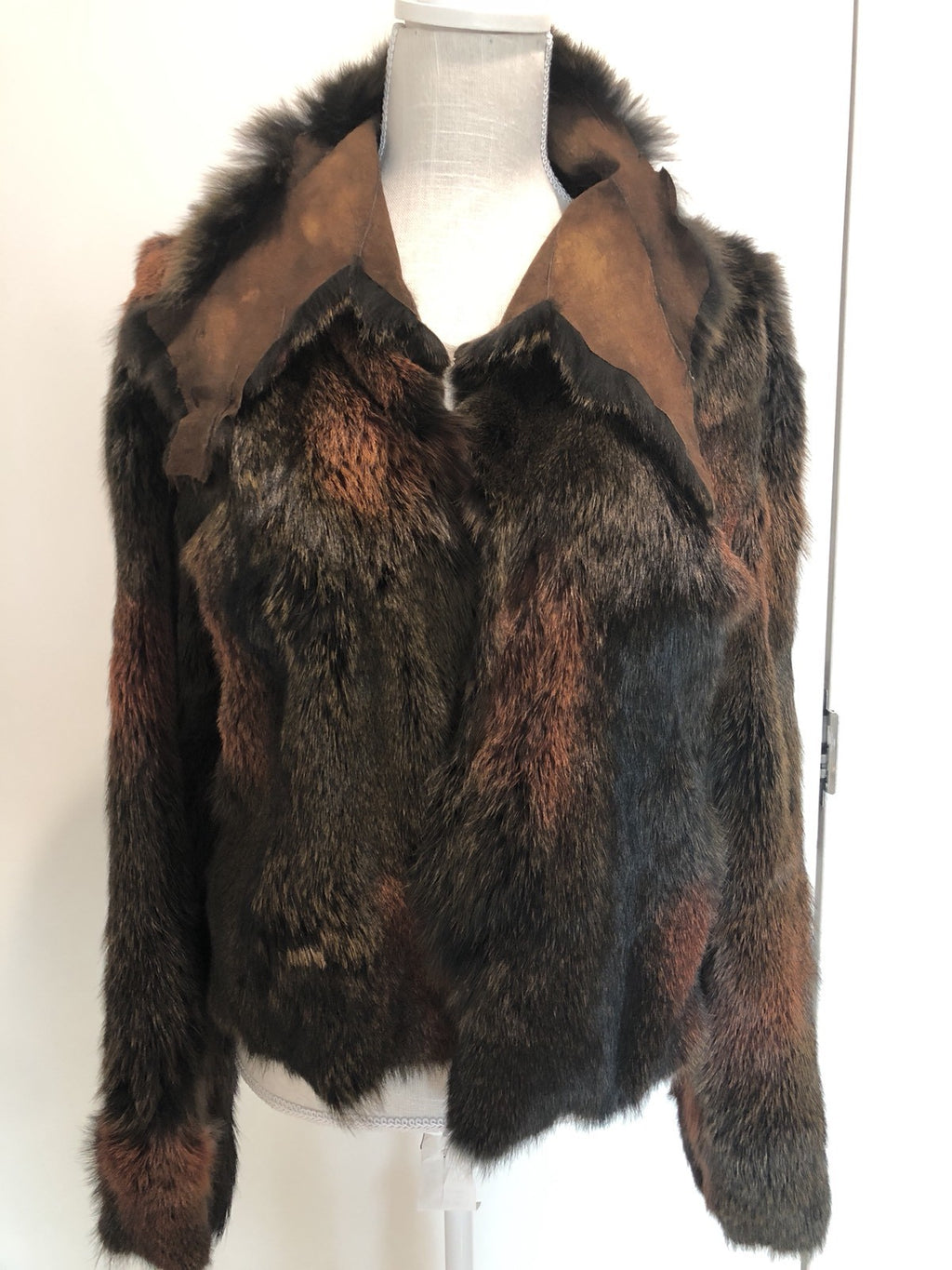 $2100 CUSTOM MADE NWT BROWN FOX FUR/ LEATHER RECERSIBLE JACKET SZ M