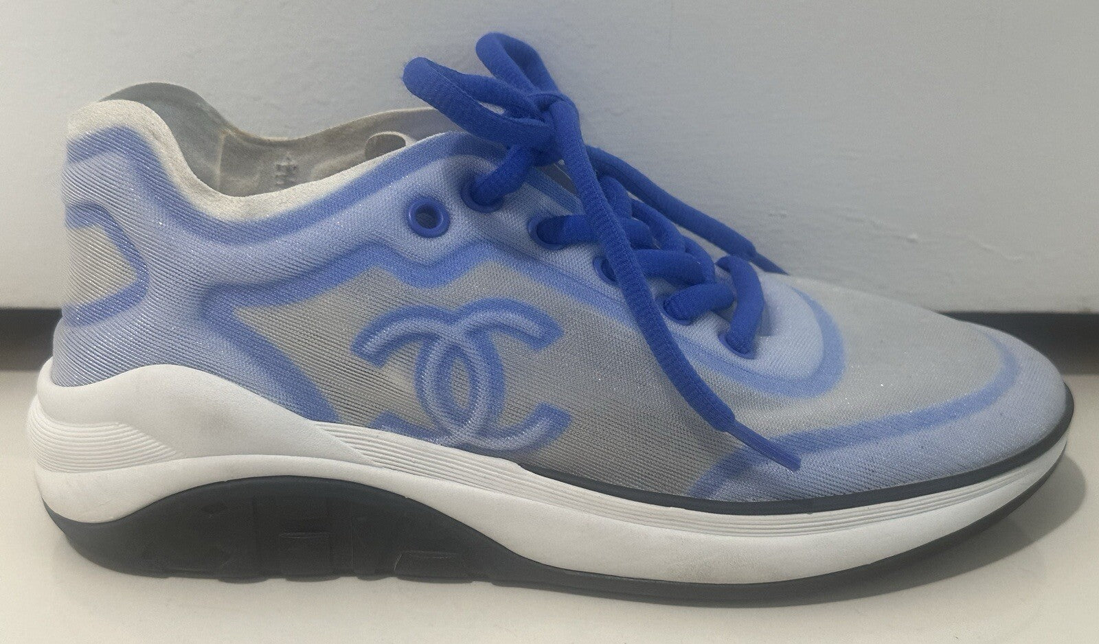 CHANEL INTERLOCKING CC SNEAKERS SZ 6 36