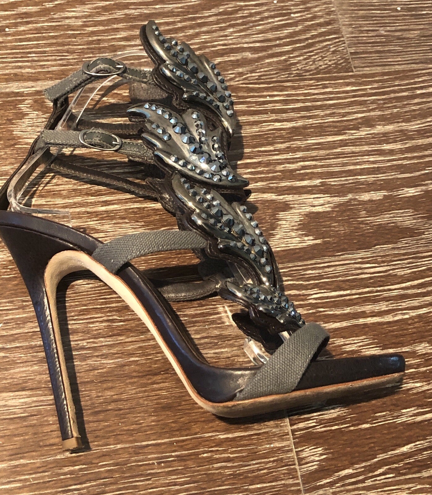 $2125 GIUSEPPE ZANOTTI SMOKE WING JEWELED SANDALS SZ 35.5 / 5