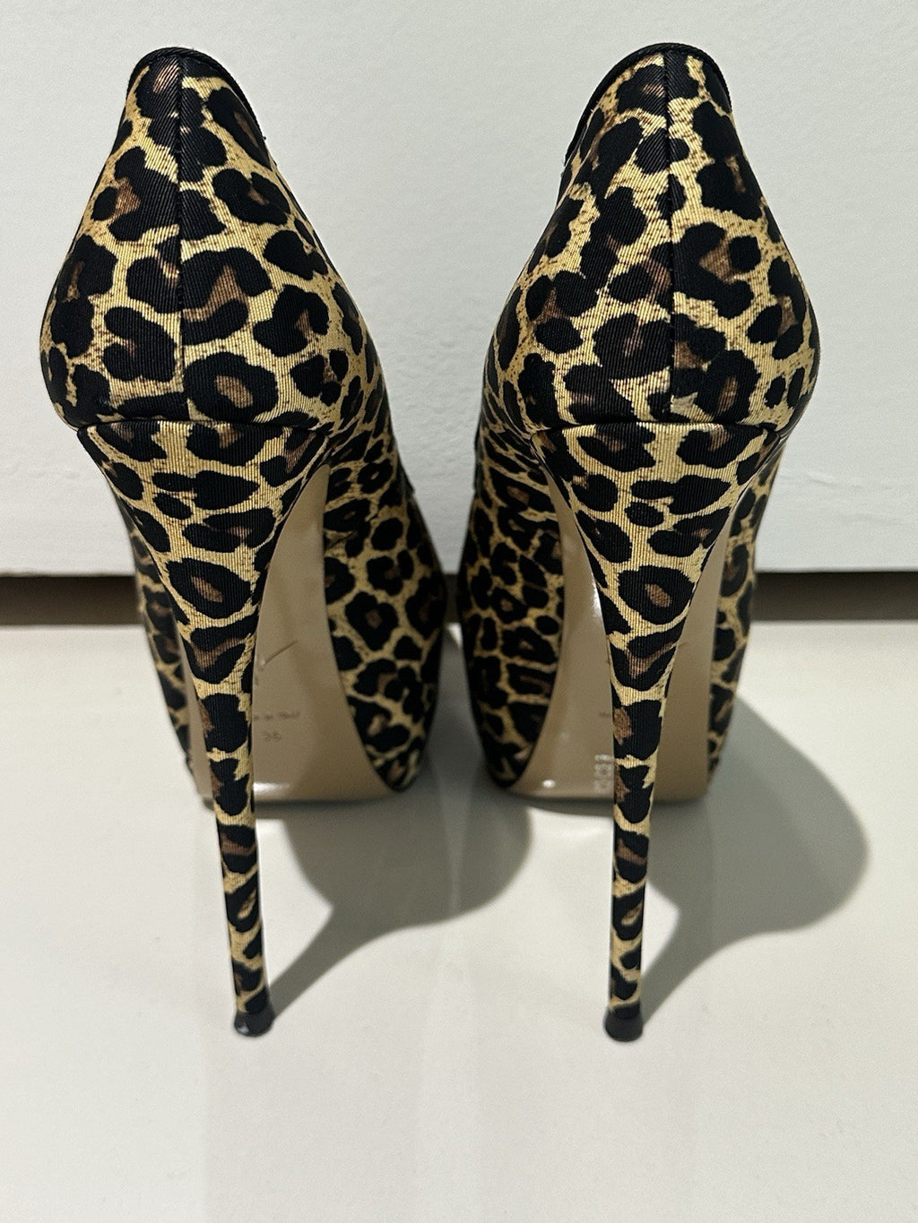 $1295 GIUSEPPE ZANOTTI LEOPARD HEELS/ PUMPS PEEP TOE SZ 36 6 US