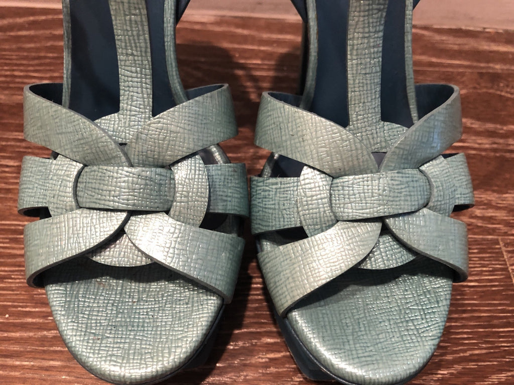 $995 YSL YVES SAINT LAURENT AQUA TRIBUTE  105 HEEL SANDALS SZ 6