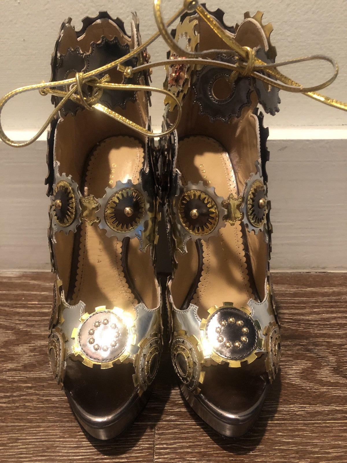 $1395 NIB CHARLOTTE OLYMPIA RUNWAY METALLIC LEATHER PLATFORM HEELS SZ 36  6