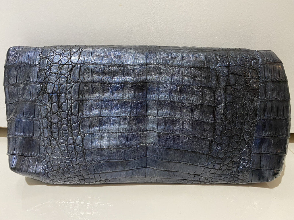 ❤️TODAY ONLY❤️NANCY GONZALEZ METALLIC NAVY & BLACK CROCODILE CLUTCH