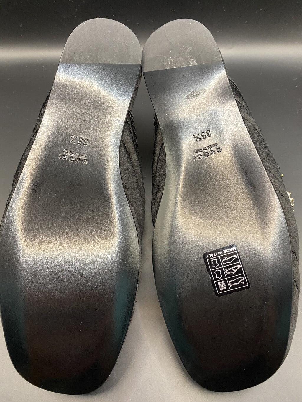 NIB GUCCI SATIN QUILTED SLIDES / FLATS HEART & DAGGAR SZ 5.5 35.5