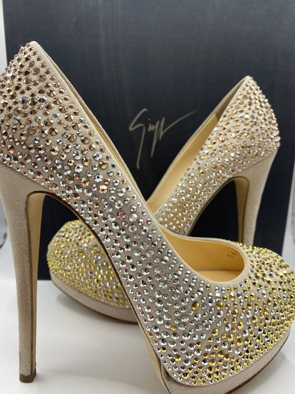$1095 GIUSEPPE ZANOTTI NUDE SUEDE GOLD SILVER STUDDED PLATFORM HEELS SZ 5 35