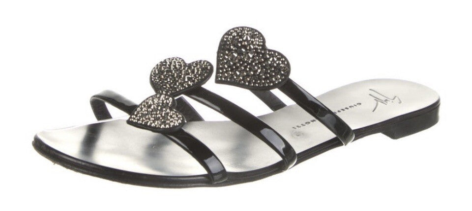 $750 GIUSEPPE ZANOTTI SWAROVSKI CRYSTAL HEART SANDALS SZ 7.5 37.5