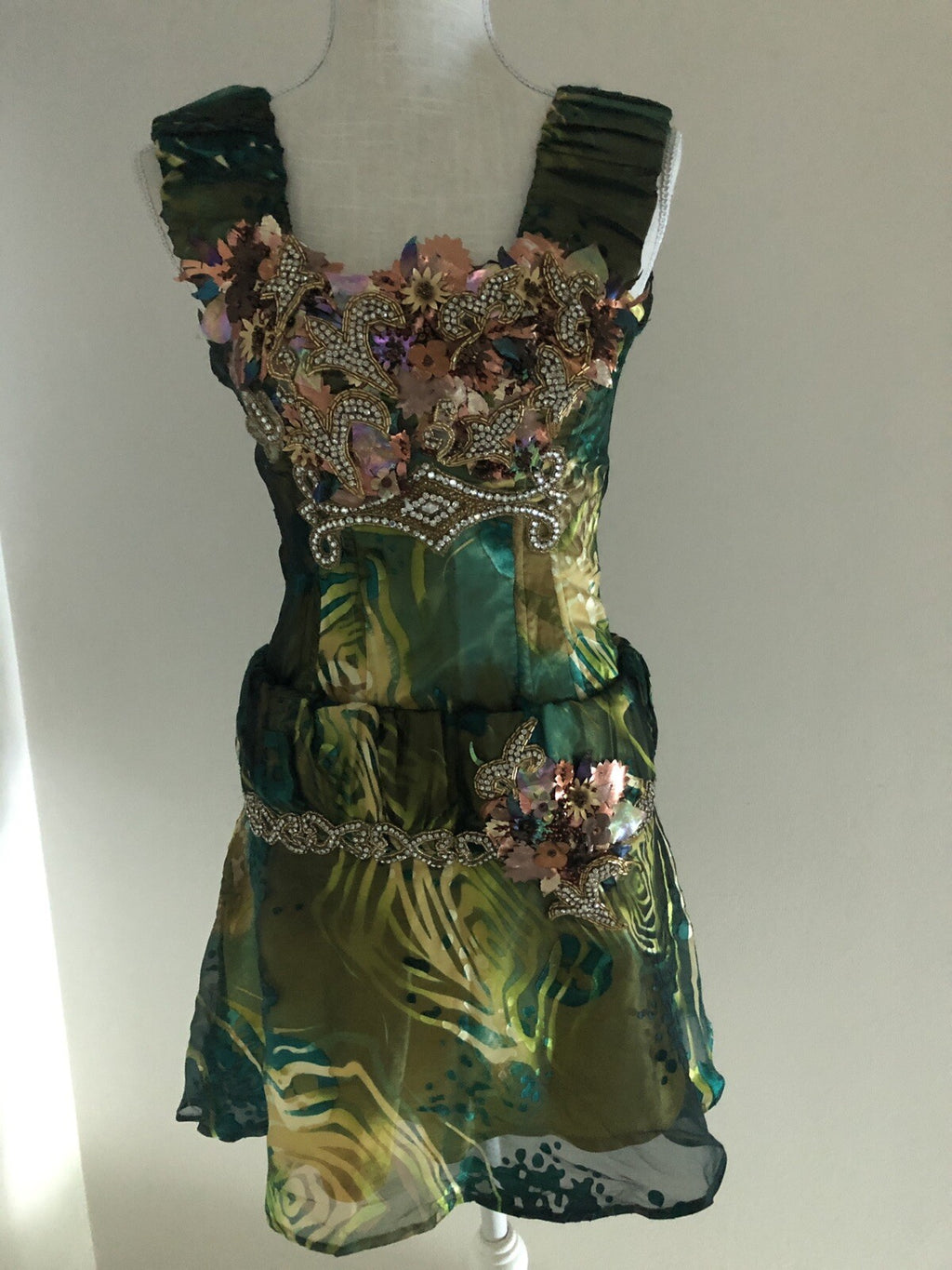 $1800 NWT CUSTOM MADE 2 PC CORSET / SKIRT SET W/ CRYSTALS SZ S