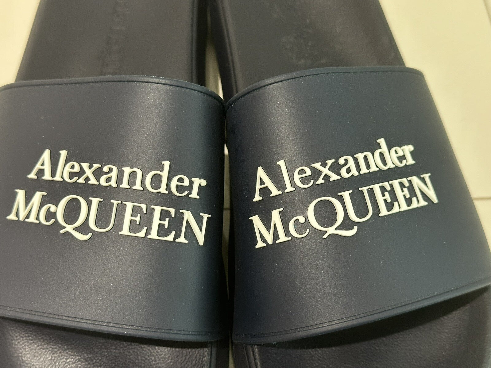 $350 NIB ALEXANDER MCQUEEN LOGO SLIDES NAVY BLUE/ WHITE SZ 43 / 10 US