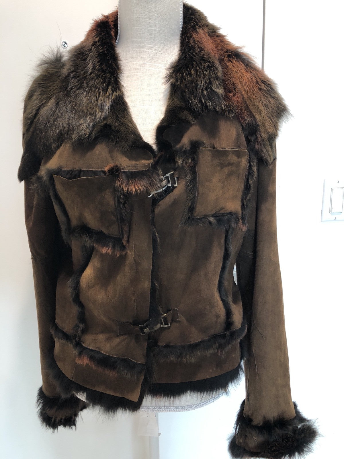 $2100 CUSTOM MADE NWT BROWN FOX FUR/ LEATHER RECERSIBLE JACKET SZ M