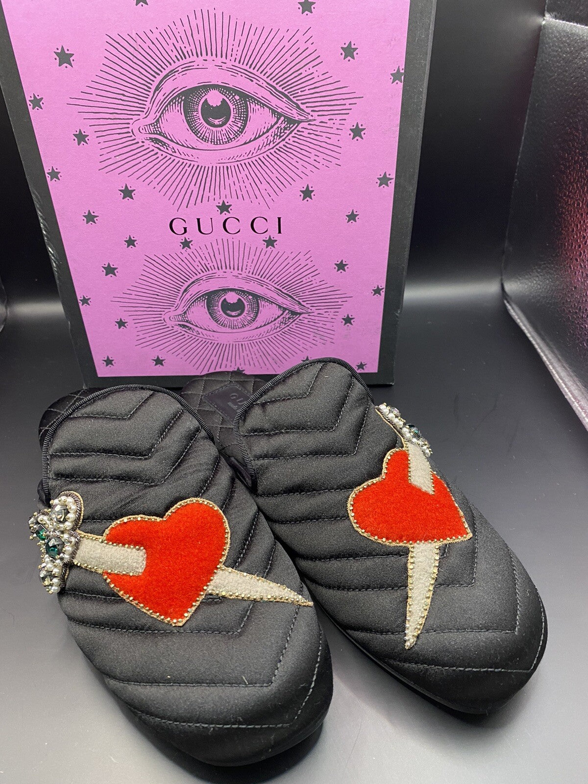 NIB GUCCI  MULES / SLIDES HEART & DAGGAR SZ 5.5 35.5
