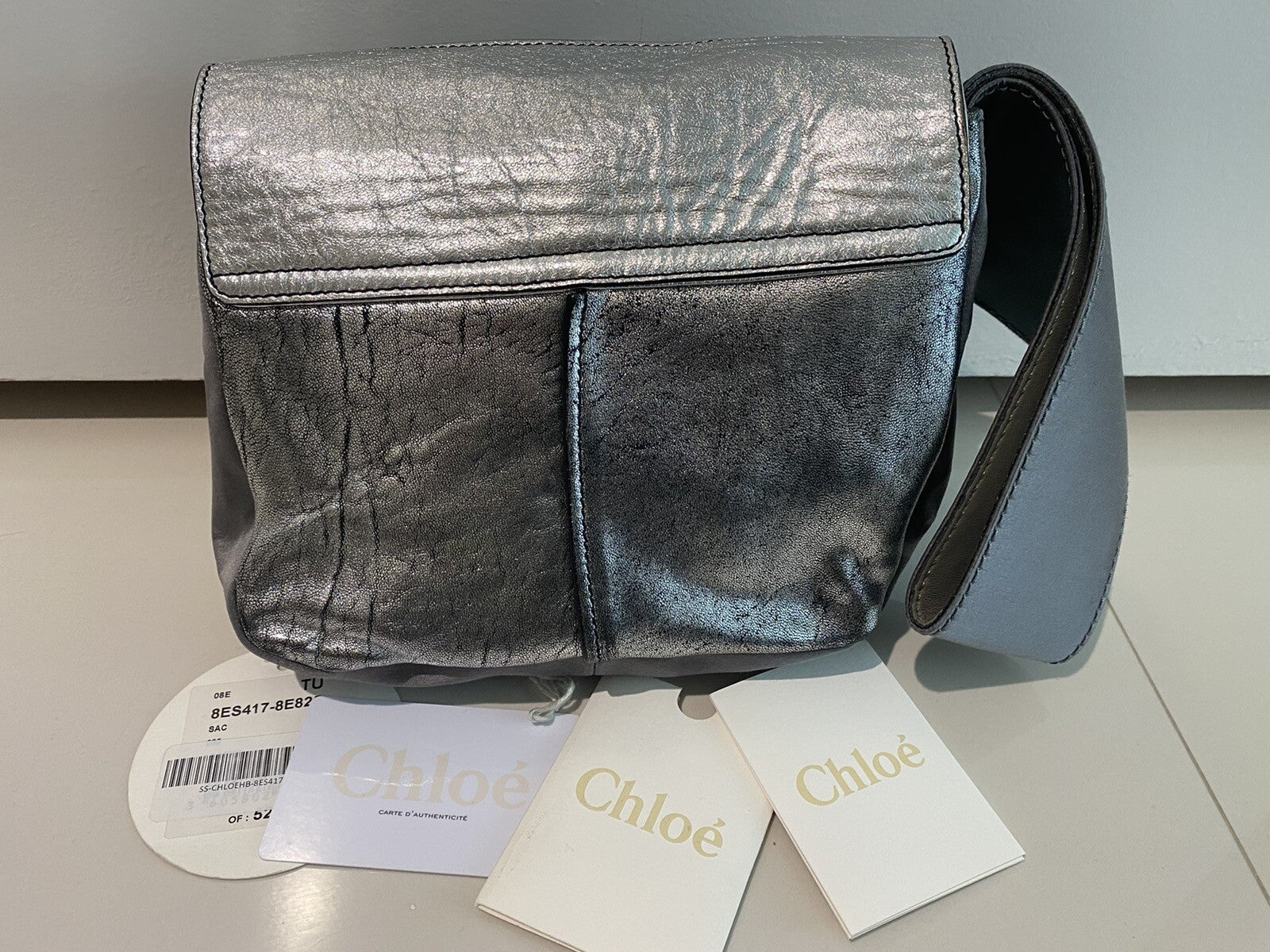 $1500 CHLOE METALLIC SILVER PYTHON SNAKESKIN/ LEATHER SASKIA WRISTLET CLUTCH
