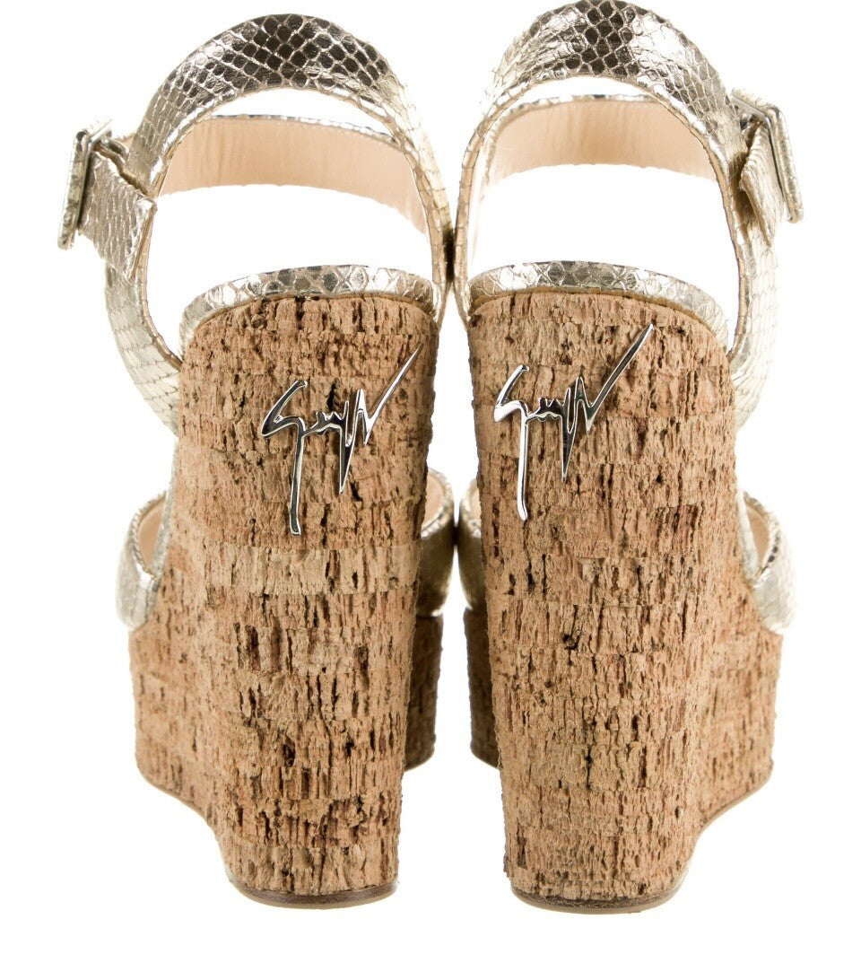 GIUSEPPE ZANOTTI METALLIC GOLD EMBOSSED SNAKESKIN CORK WEDGES SZ 8.5 38.5