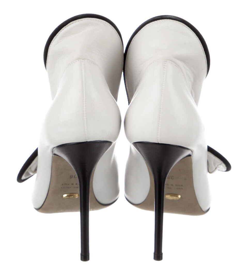 SERGIO ROSSI BLACK & WHITE LEATHER PUMPS SZ 6 36