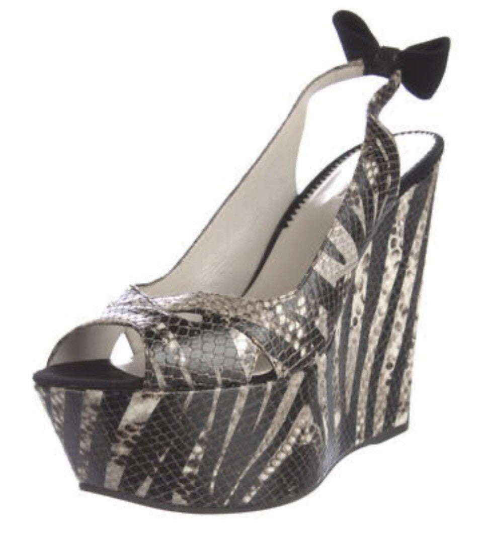 EMPORIO ARMANI LEATHER WEDGE PEEP TOE SANDALS SZ 7.5 37.5